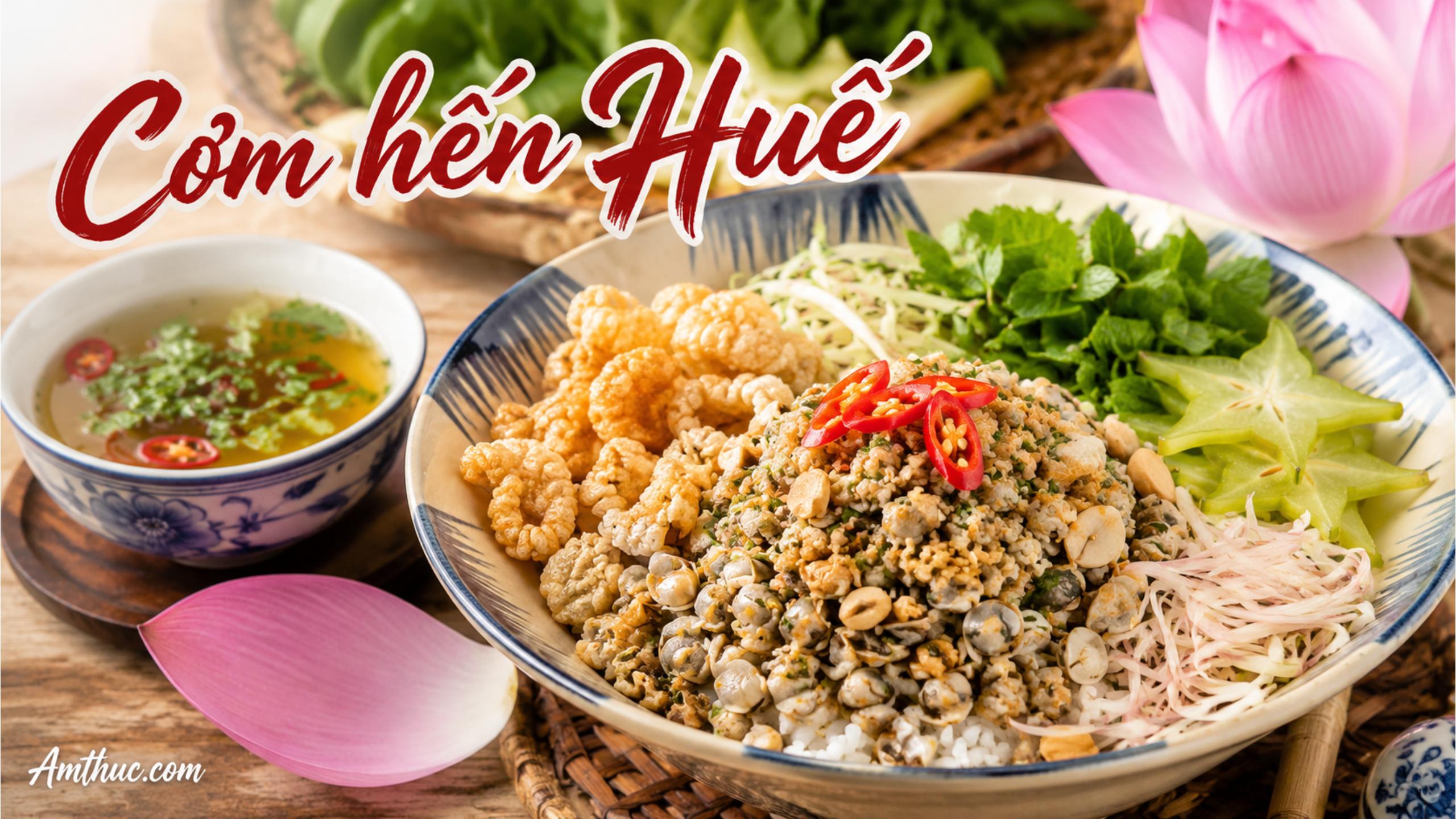 Cơm hến Huế: Một món ăn nhỏ nhưng có rất nhiều thành phần